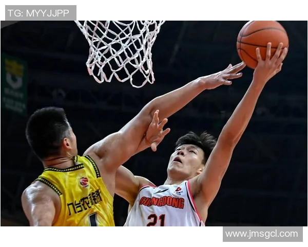 北京与广东总决赛精彩对决比分揭晓篮球迷们的激动时刻