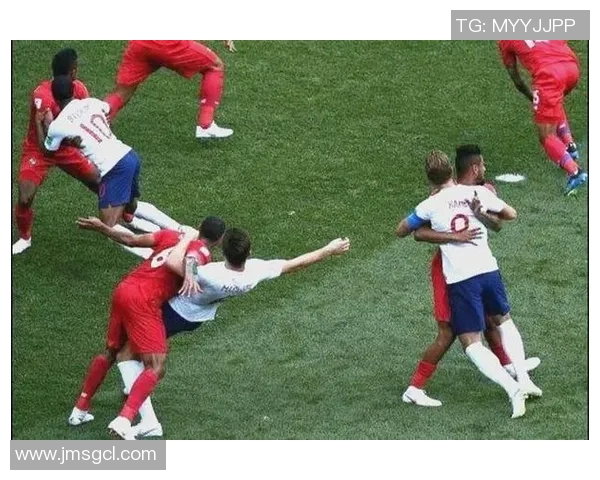 英格兰队迎战突尼斯队精彩赛事回顾与分析